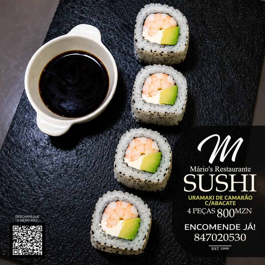 Uramaki de camarão com abacate